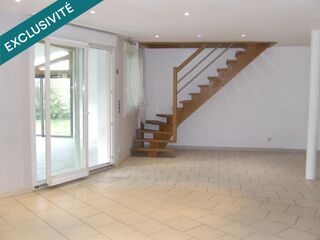  Maison  vendre 9 pices 202 m