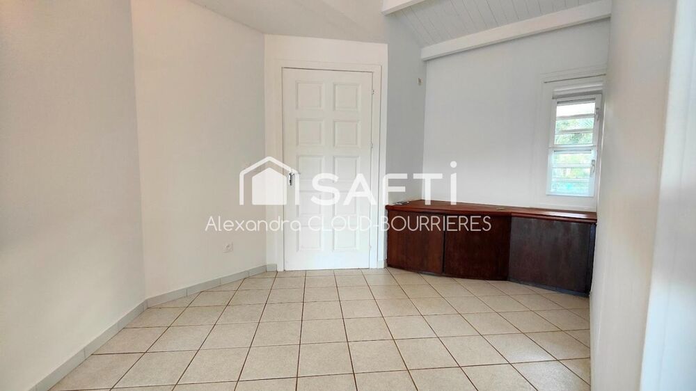 Vente Maison Maison environ 120 M2 face au lac ! Kourou