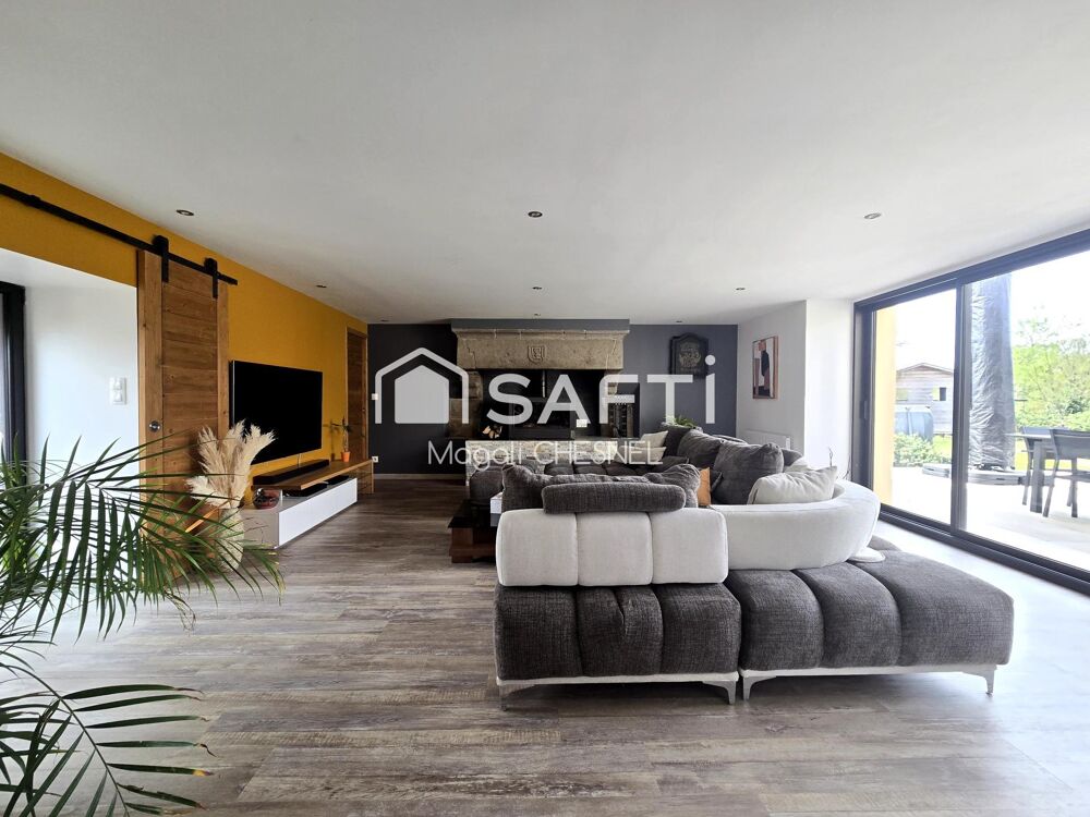 LONGERE 242 m²  6 CHAMBRES  GRAND TERRAIN  GUIPEL