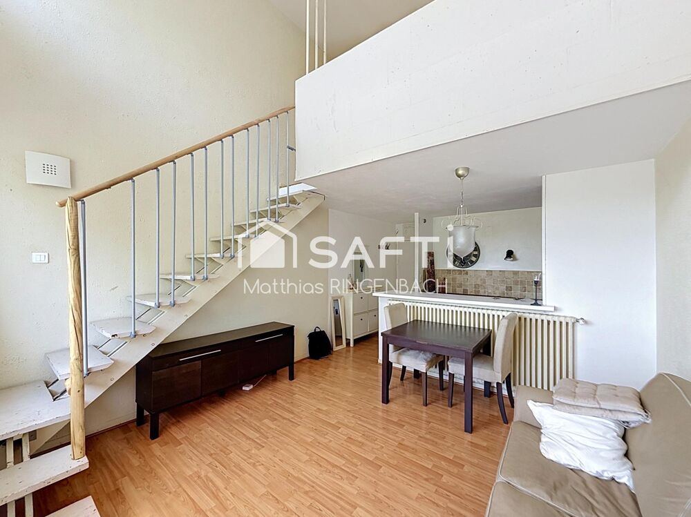 Duplex lumineux avec balcon et parking