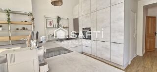  Maison  vendre 7 pices 241 m