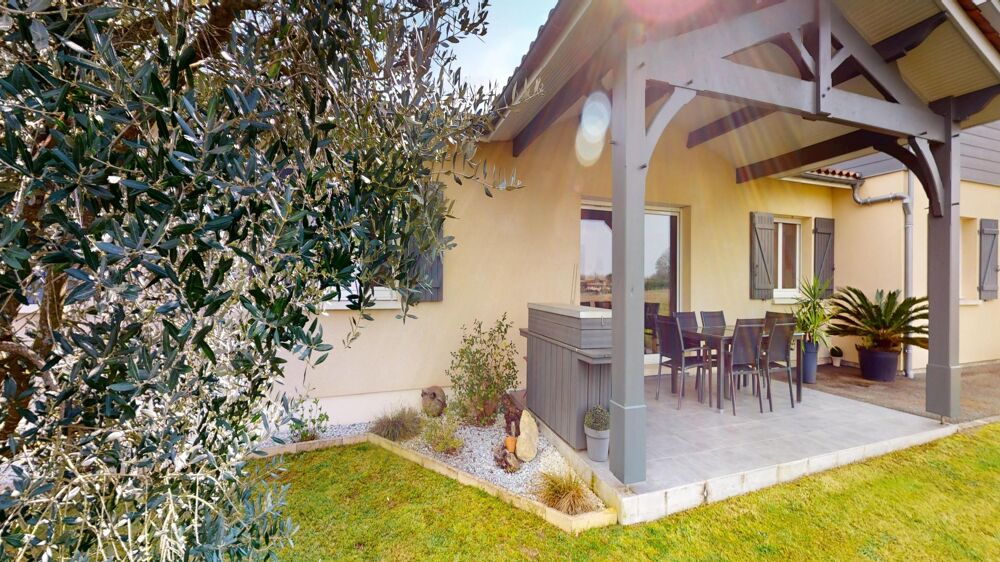Vente Maison Charmante maison familiale avec de beaux volumes. Bayas