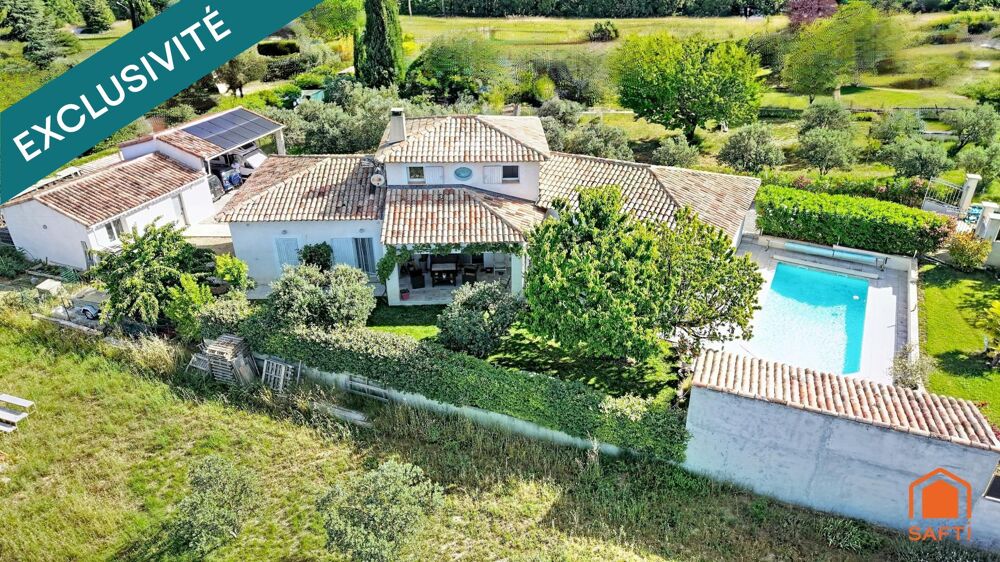 Villa de 160m² sur 1300m² de terrain clos avec piscine