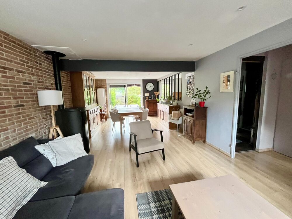 Maison familiale 4 chambres avec jardin, terrasse et garage  Marquette-lez-Lille