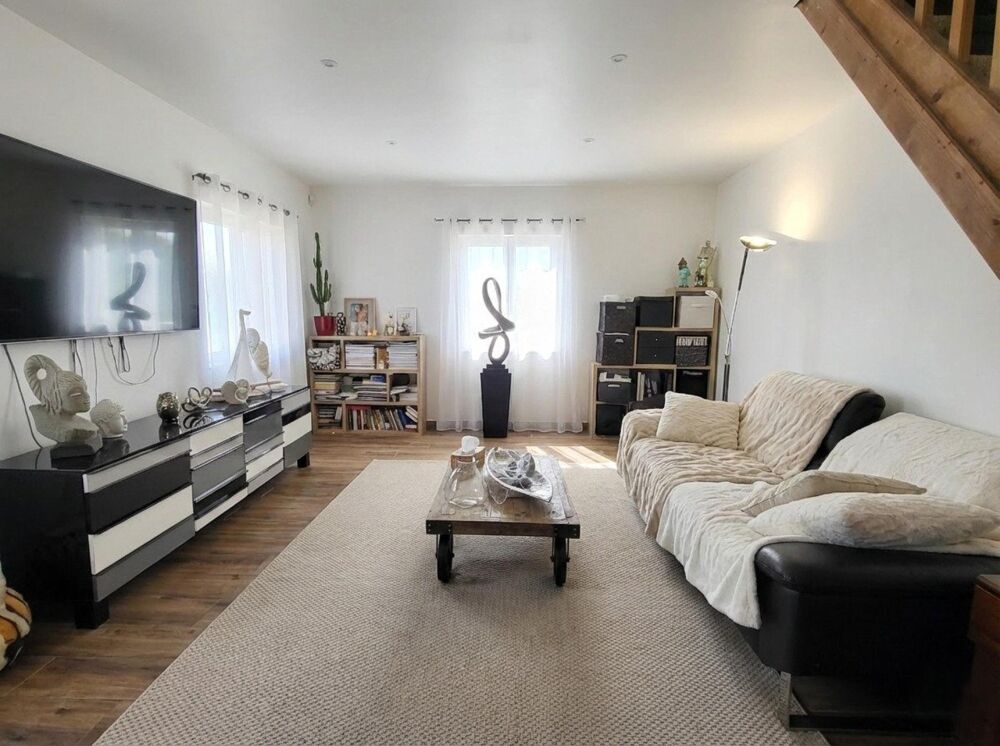 Vente Maison Une maison où il fait bon vivre, entre nature et confort moderne Saint-malo-des-trois-fontaines