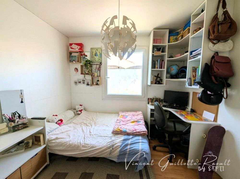 Vente Maison Maison familiale 6 pièces avec 5 chambres sur terrain de 480 m². Port-saint-pere