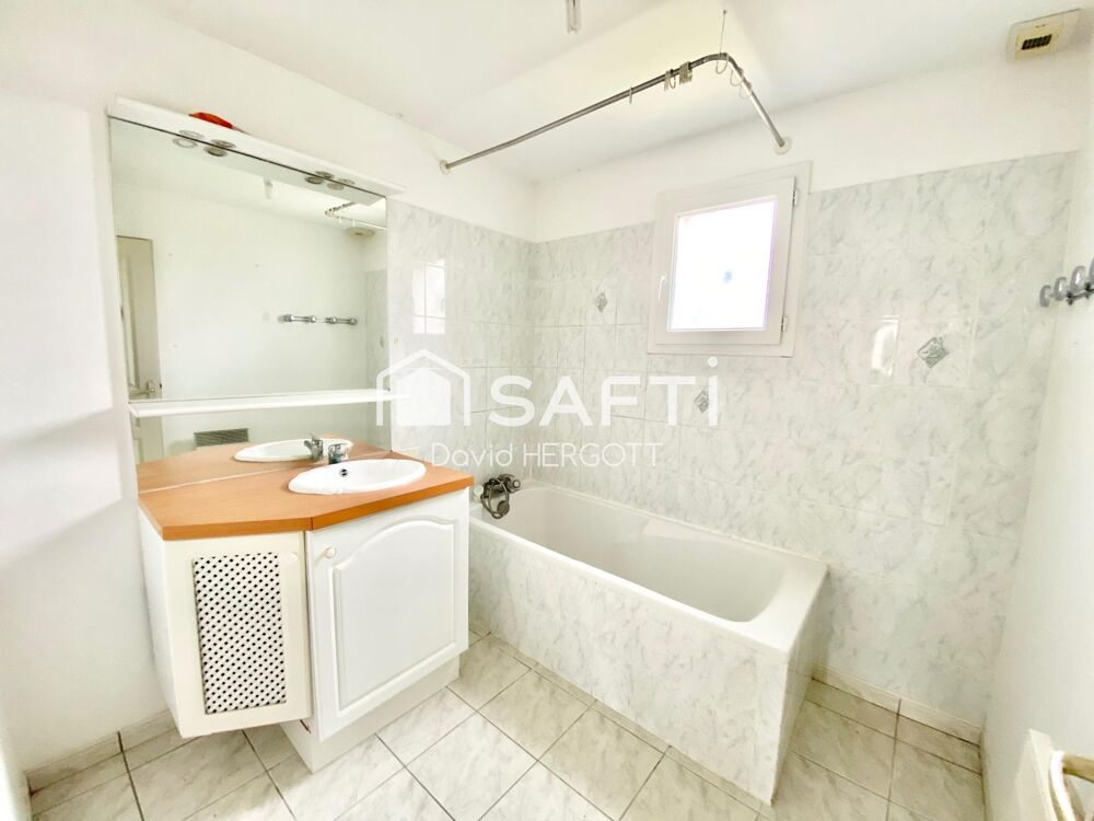 Maison 3 chambres avec terrasse et jardin  Parfaite pour investissement ou premier achat