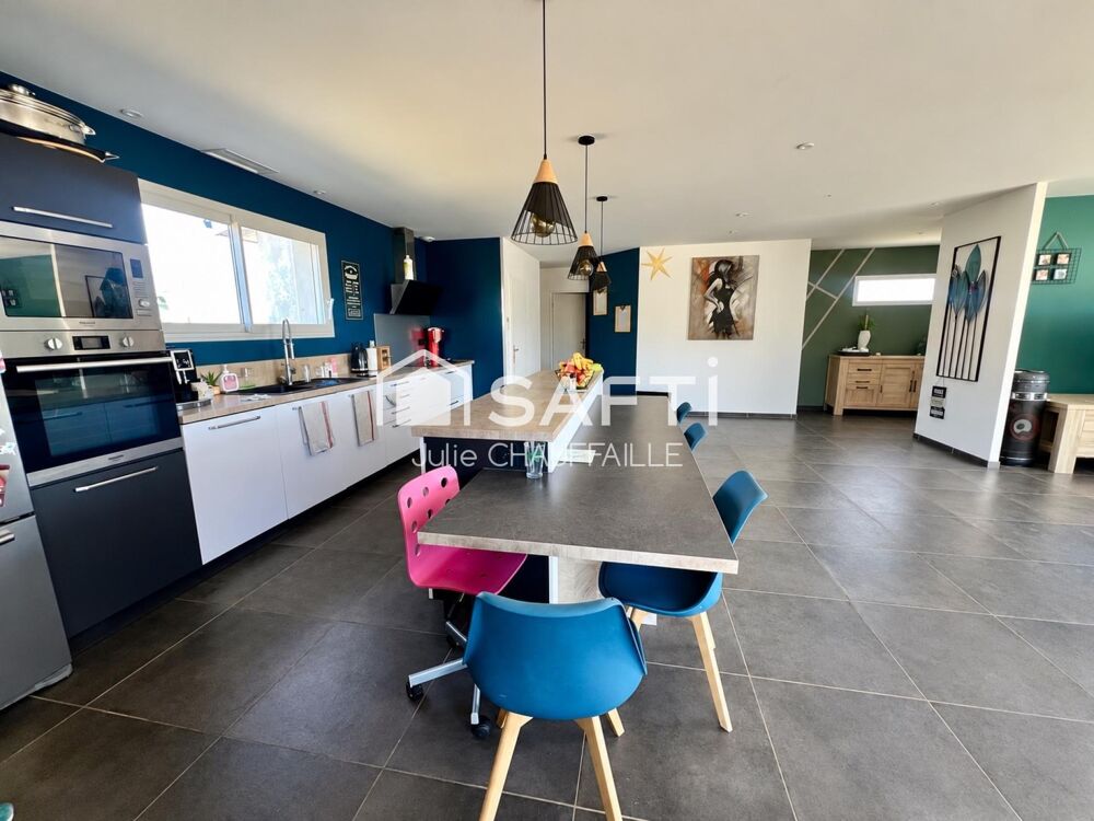 Maison en campagne avec piscine