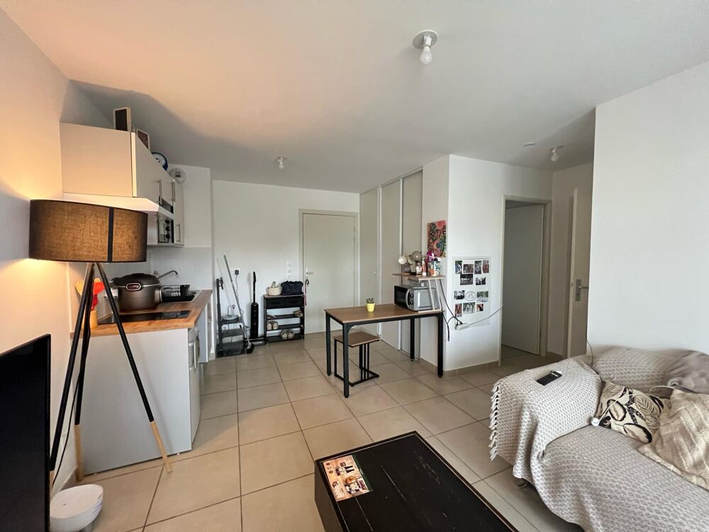 Vente Appartement T2 loué – balcon, 2 parkings – Cavaillon Cavaillon