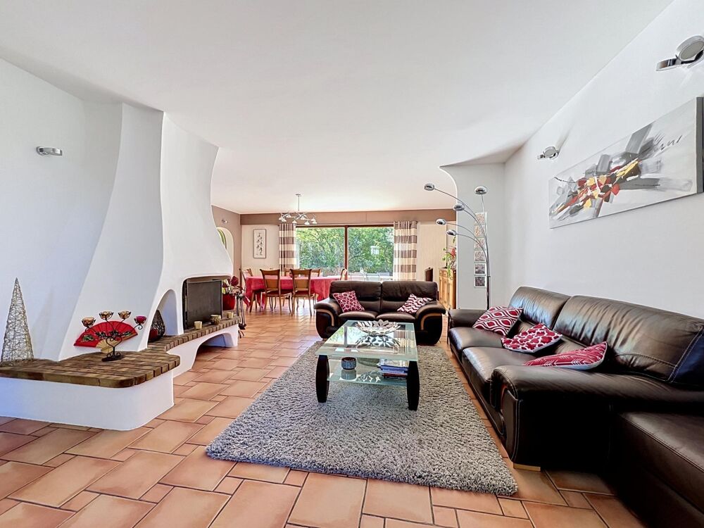 Vente Maison FERMETTES MAISON 196m2 7P 5CH S/SOL Carrieres-sur-seine