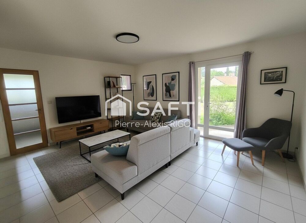 Vente Maison Plain-pied 218m², 6 chambres, 2189m² terrain Miramont-de-guyenne