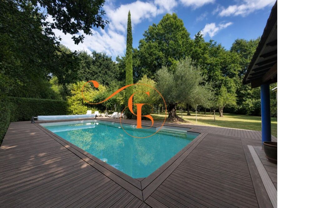 Grande maison familiale, piscine