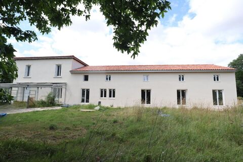   Maison 9 chambres avec garage et piscine intrieur Maison - 13 pice(s) - 302 m