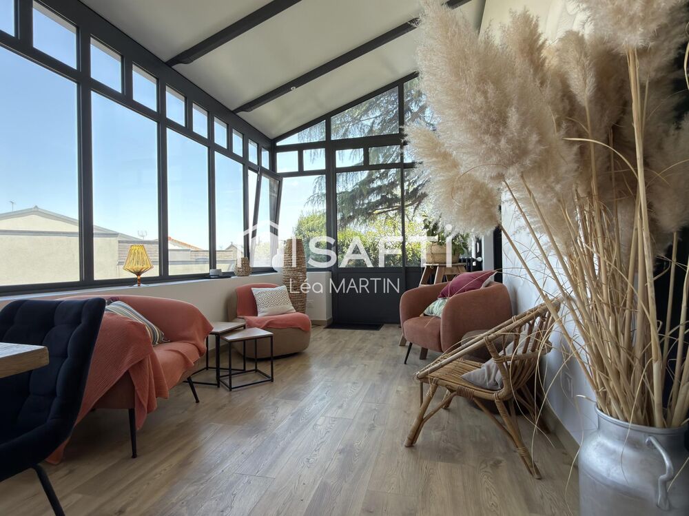 Vente Maison Maison bourgeoise de 1919 - 238m2 - 5 chambres - jardin Cholet