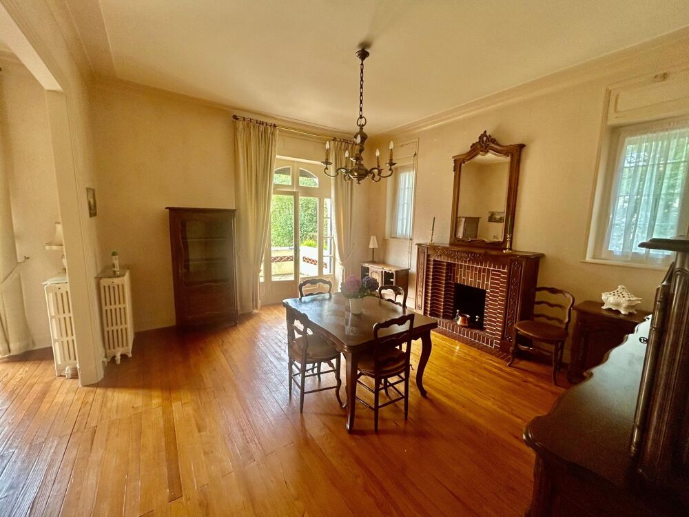 Vente Maison Mazamet quartier prisé maison bourgeoise avec jardin Mazamet