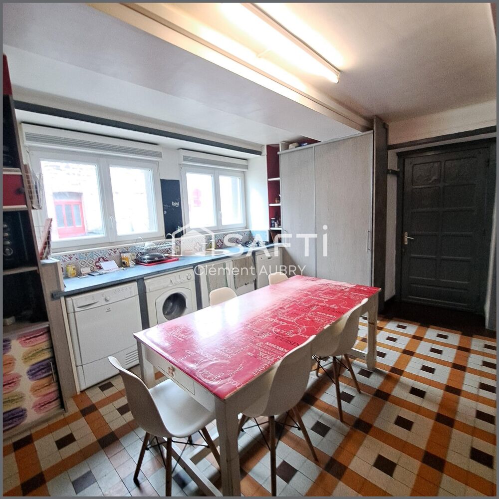 Maison 6 pièces 135 m² · à Saint-Pierre-des-Landes · 135 m² · 106 400 €