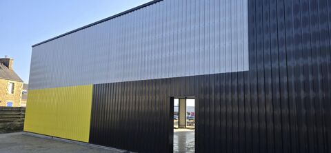   LOCAL COMMERCIAL DE 140 M2 EN ZONE COMMERCIALE DYNAMIQUE 