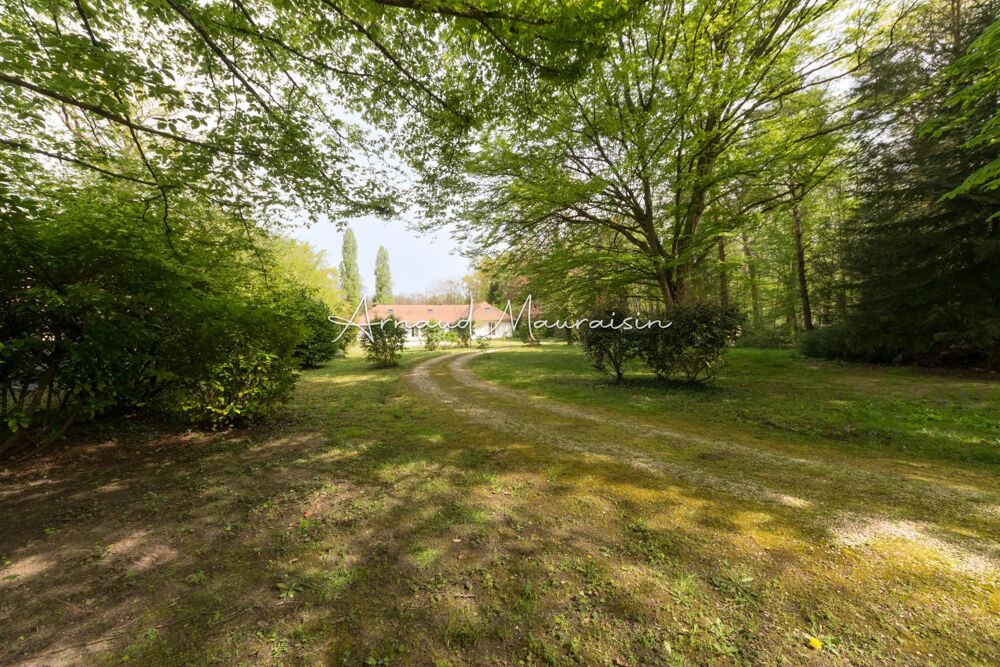 Grande maison familiale au calme avec piscine