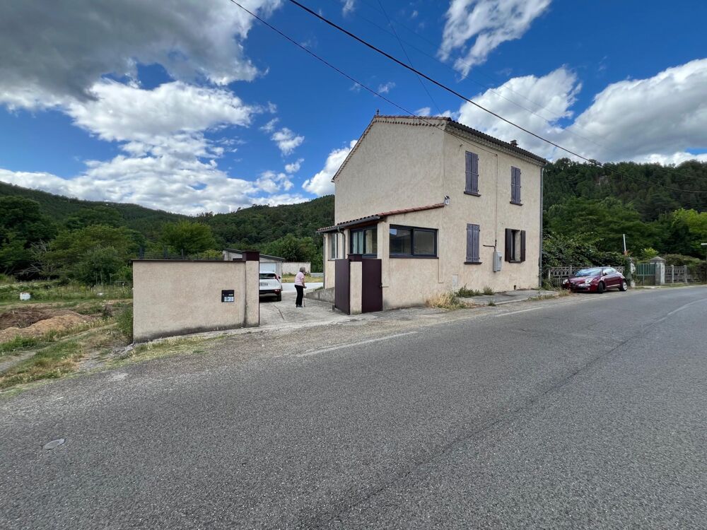 Vente Immeuble Maison à rénover avec terrain et garage à Bessèges Besseges