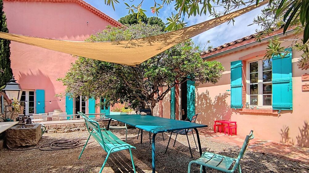 Vente Maison TAMARIS – Bastide provençale rénovée à 150 m de la mer avec piscine La seyne-sur-mer