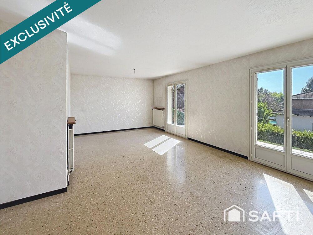 Vente Maison Maison idéalement située dans une rue à sens unique, en immédiate proximité du centre bourg Polliat