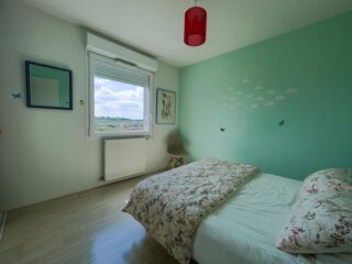  Appartement � vendre 4 pi�ces 77 m�