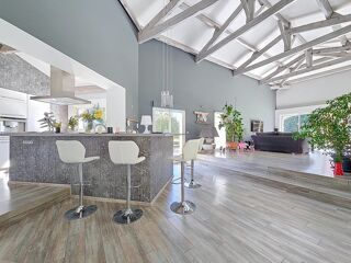  Maison � vendre 6 pi�ces 236 m�