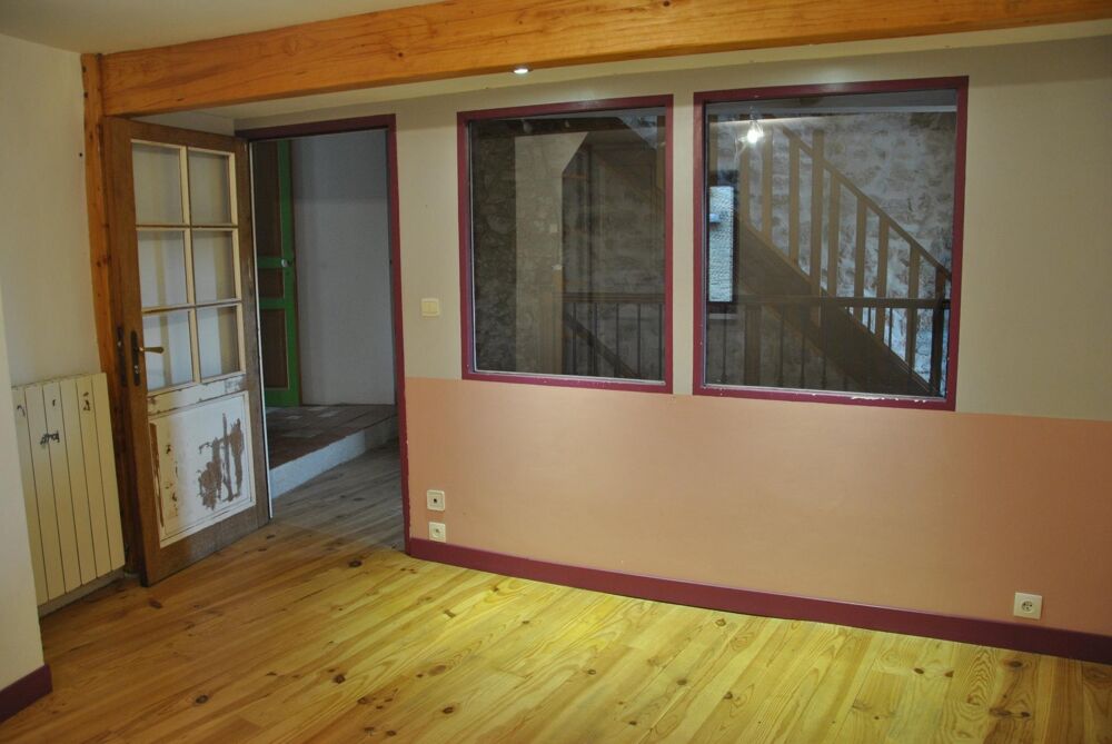 Maison 122 m² Colombier le Jeune avec dépendance