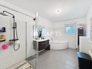  Maison à vendre 6 pièces 121 m²