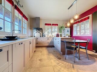  Maison � vendre 7 pi�ces 195 m�