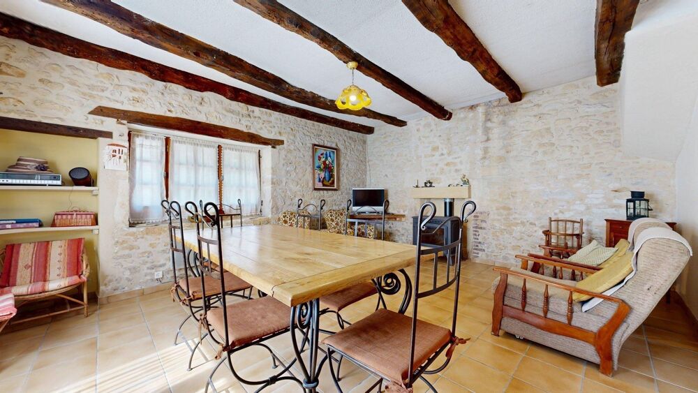 Maison en pierre avec jardin au Buisson-de-Cadouin