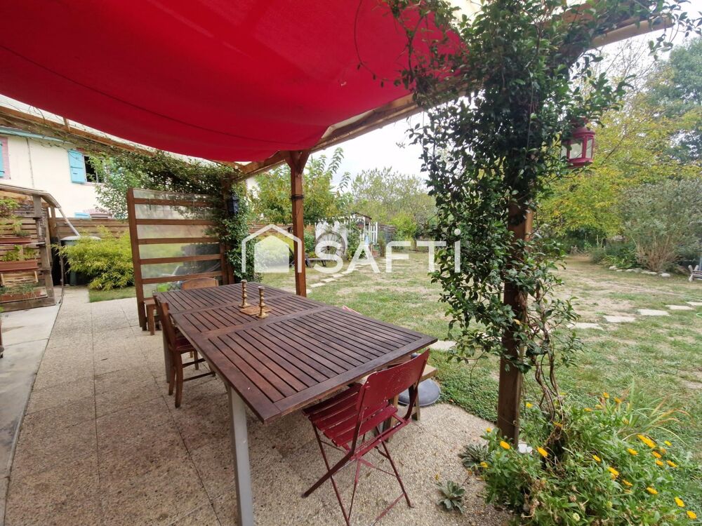 Vente Maison Maison de 115m², 3 chambre. Parcelle de 781 m² arborée. La bastide-du-salat