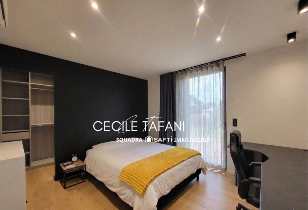 à vendre  Maison Porto-Vecchio (20137)