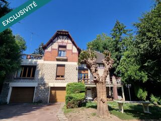 Vente Maison Belle maison de caractère à colombages avec dépendance louée et garage double Parmain