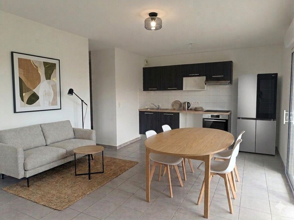 Vente Appartement Bayonne ARROUSSETS T3 récent de 63m2 avec 2 places de parking couvertes et un cellier Bayonne