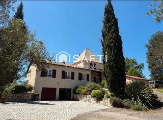  Maison � vendre 8 pi�ces 210 m�