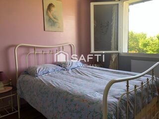  Maison  vendre 8 pices 210 m