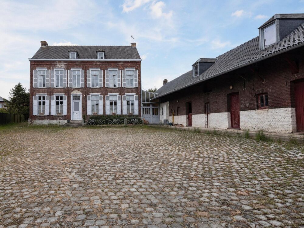 Vente Maison Demeure de caractère au sein d'un village recherché de la Pévèle Cappelle-en-pevele