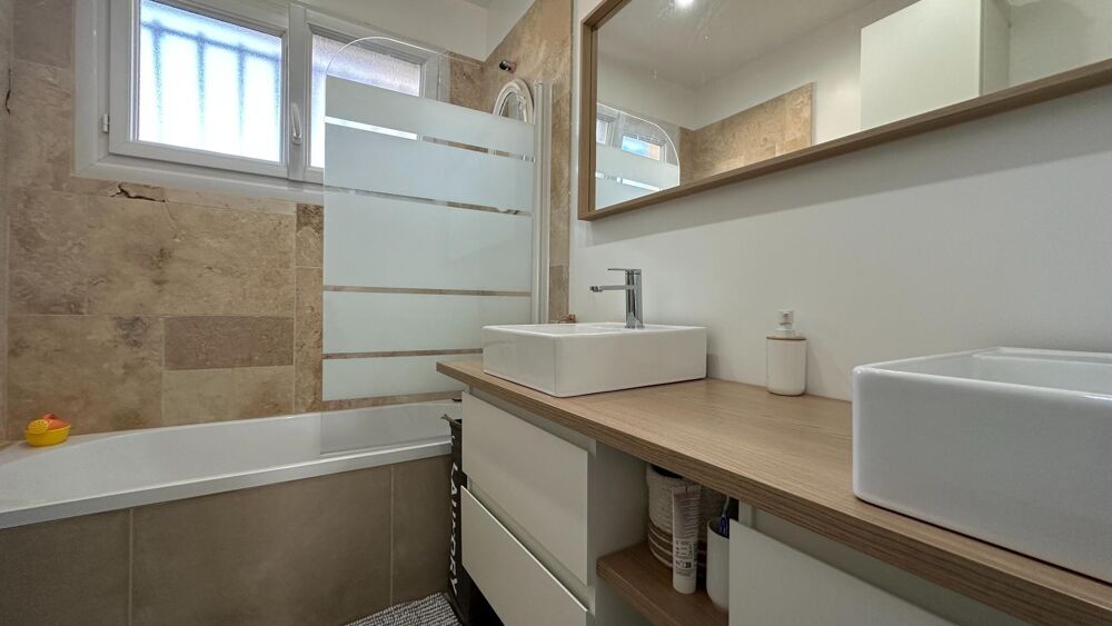 Vente Maison Maison rénovée 105 m² – Calme, vue forêt – Sadirac Fargues-saint-hilaire