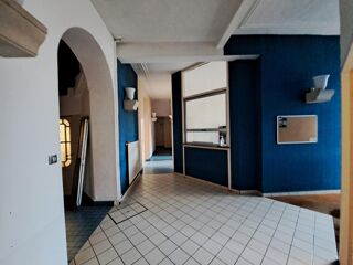  Immeuble à vendre 457 m²