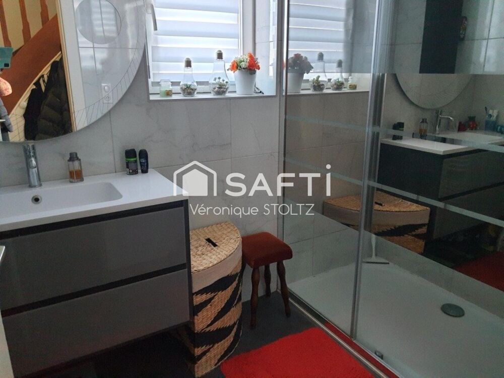 Vente Maison Deux maisons et un b�timent � CARSPACH Carspach