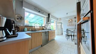  Maison � vendre 7 pi�ces 228 m�