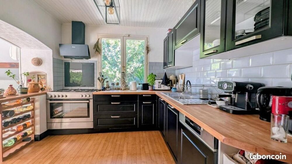 Vente Maison Maison individuelle de plain-pied avec piscine et logement indépendant – Villeneuve-la-Comptal Villeneuve-la-comptal
