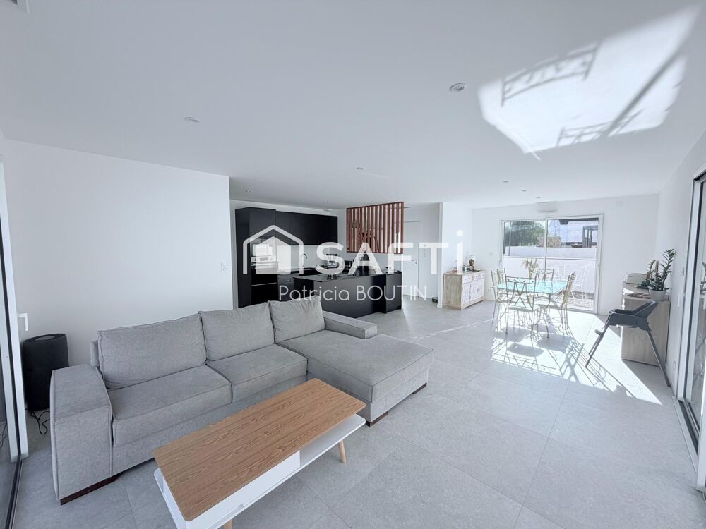 PAVILLON PLAIN PIED 4 CHAMBRES DONT UNE SUITE PARENTALE ET GARAGE A COULON !