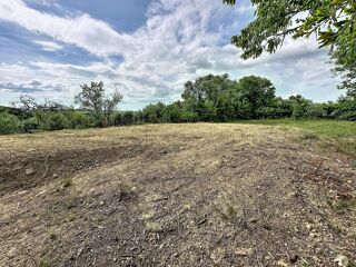  Terrain à vendre 740 m²