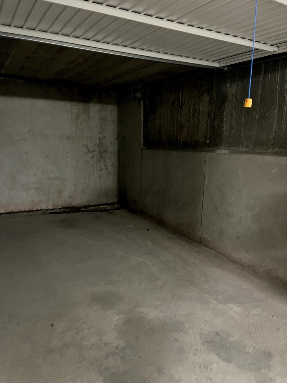 Vente Parking/Garage GARAGE FERMÉ 15 m² – Saint-Étienne Saint-etienne