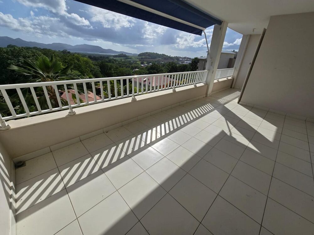 Vente Appartement DUCOS – Appartement T4 en RDC avec grande terrasse et vue mer Ducos