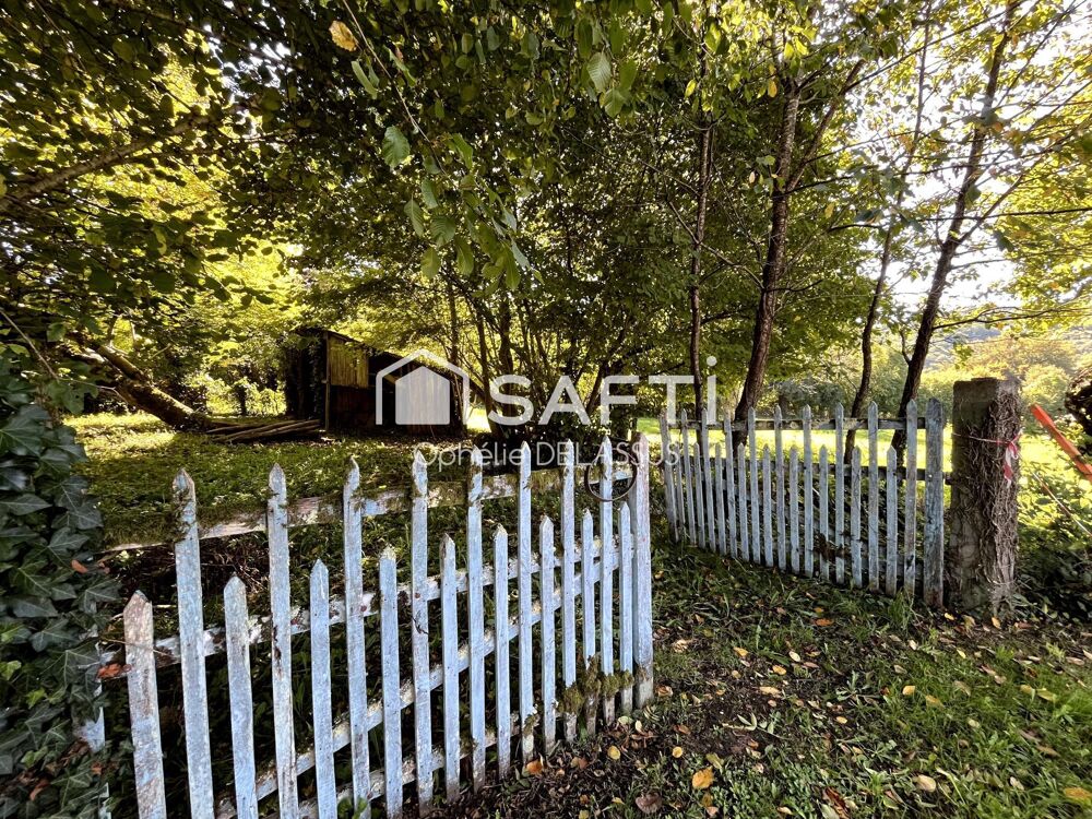 À vendre ensemble immobilier à rénover entièrement, idéal investisseur ou artisan !