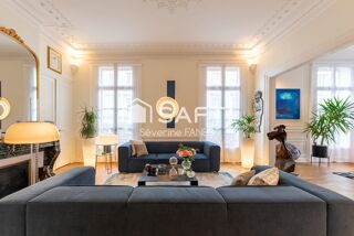  Appartement à vendre 5 pièces 122 m²