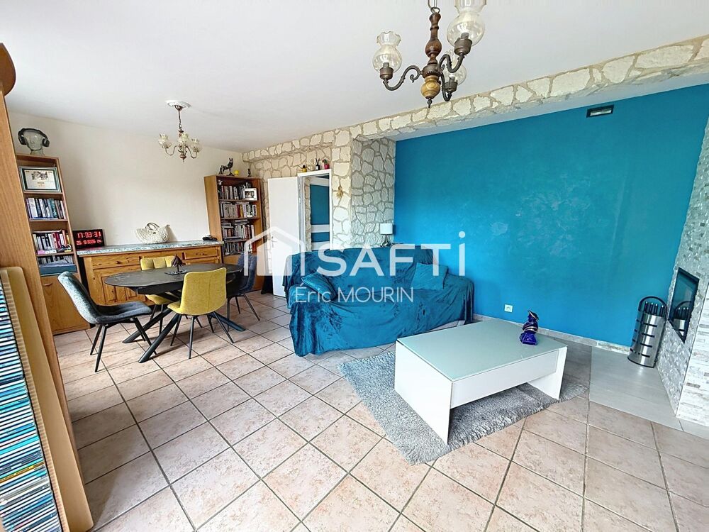 Vente Maison Jolie maison qui à été restaurée avec  un terrain attenant. Ombree d anjou